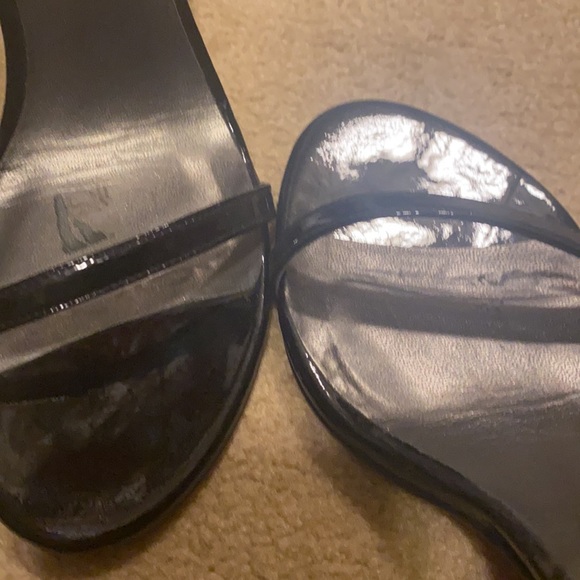 STUART WEITZMAN Nudistsong Patent Leather Sandals - Picture 4 of 6